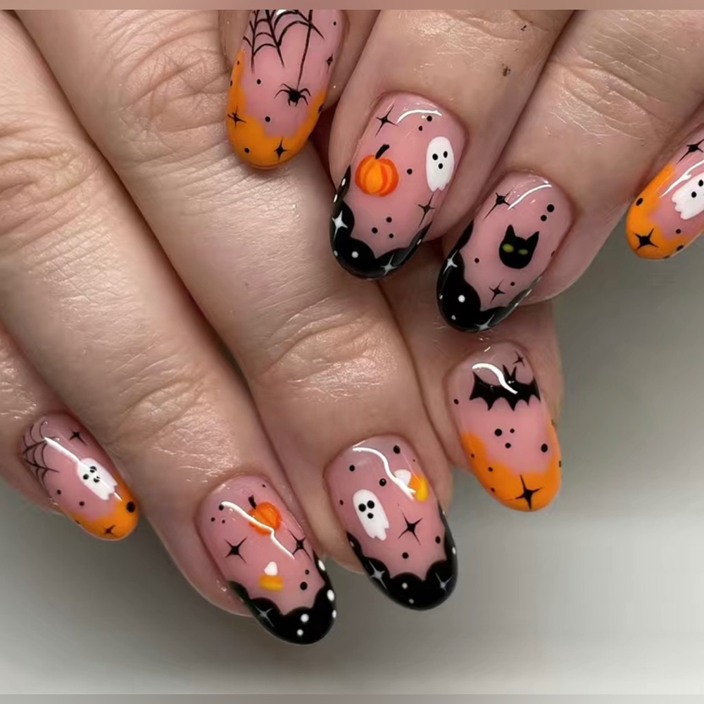Spooky Press On Nails